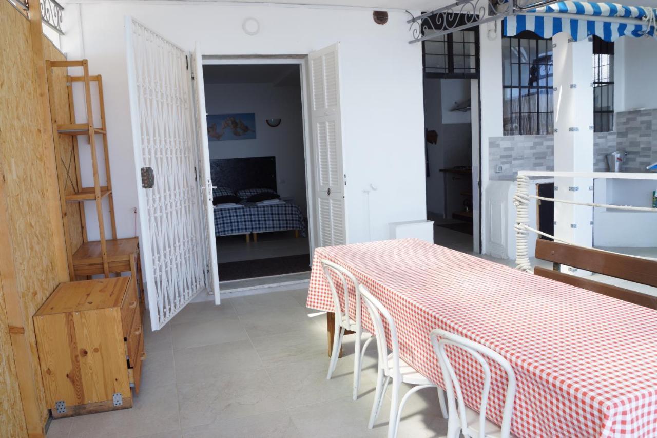 Total Sea View Grimaldi Apartman Ventimiglia Kültér fotó