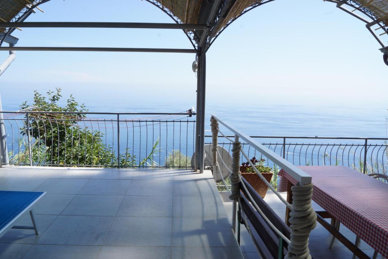 Total Sea View Grimaldi Apartman Ventimiglia Kültér fotó