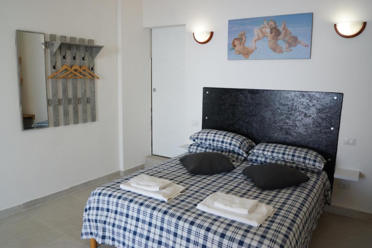 Total Sea View Grimaldi Apartman Ventimiglia Kültér fotó
